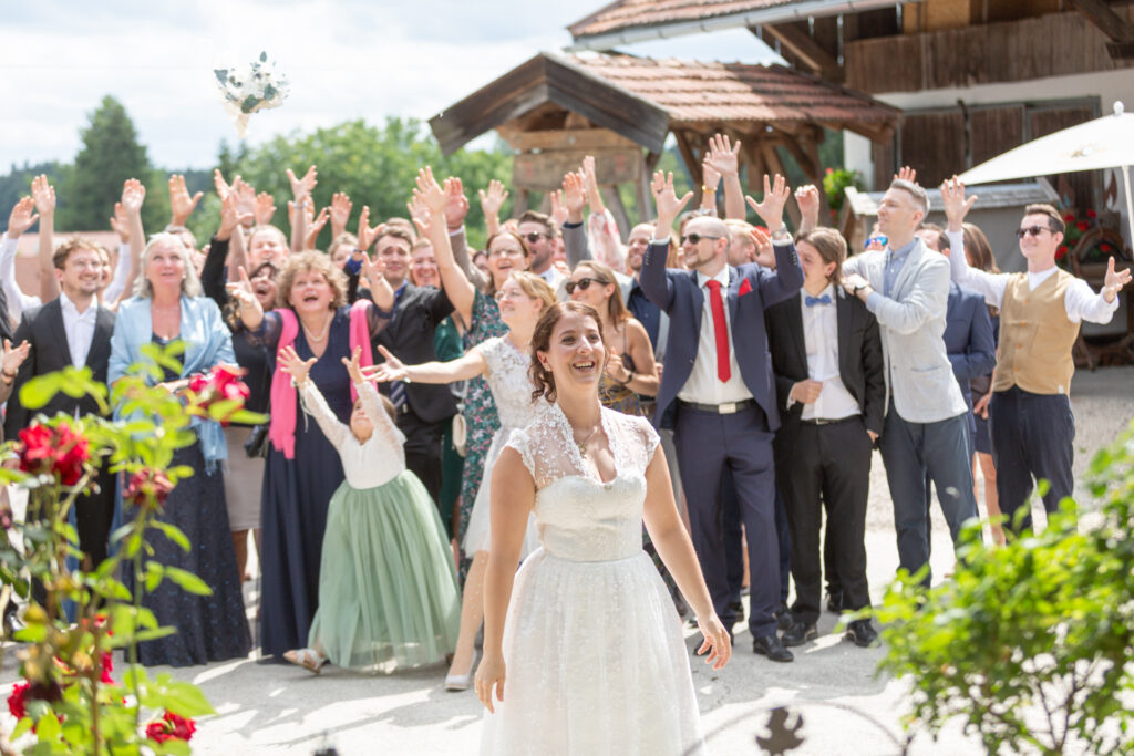 Hochzeitsreportage Oberbayern Loni Hochzeitsfotografie