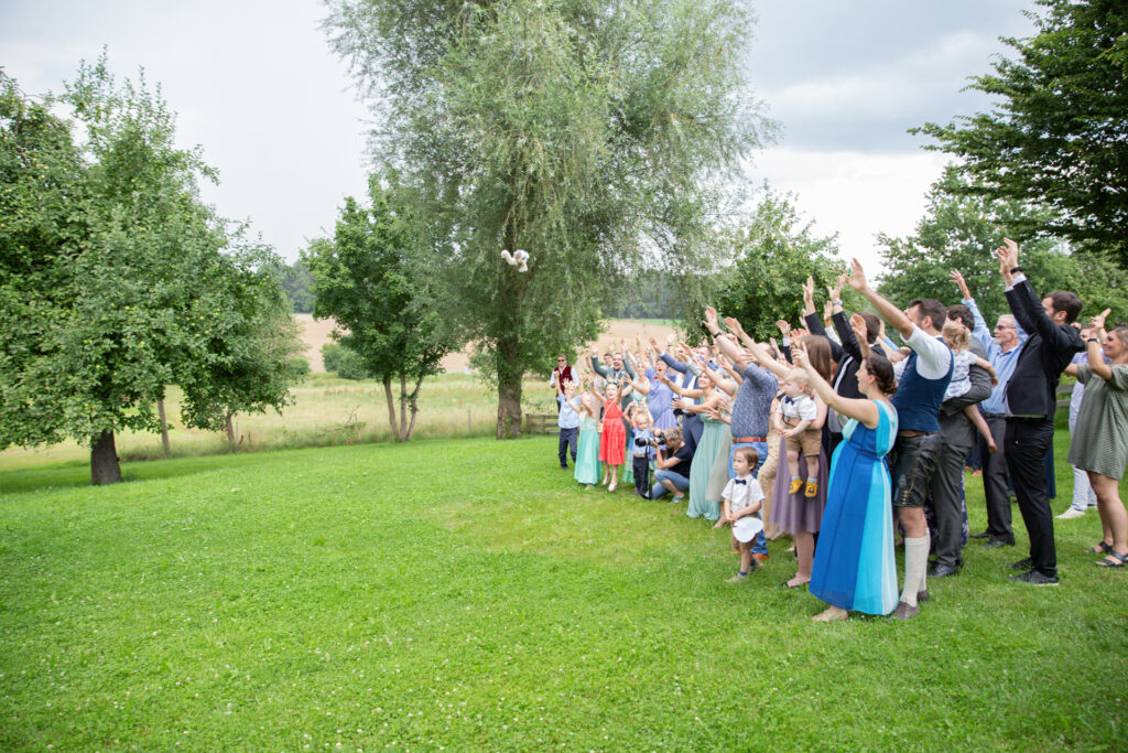 freie Trauung Feier LoNi Hochzeitsfotografie